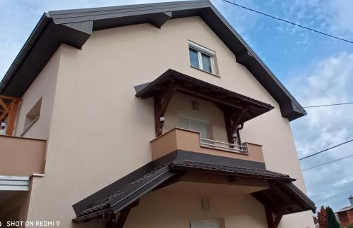 Holiday house "Mimoza" 2 massage pools - Foto 13