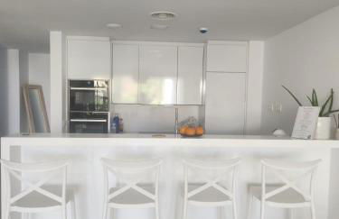 Luxury Blue Maritimo 2 Bedrooms Apartment Artola Homes Cabopino - Photo 19