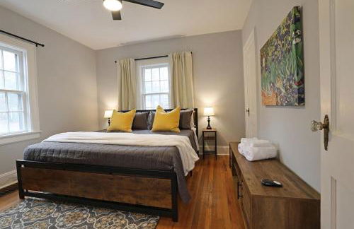 New & Renovated MCM Duplex 3 mi to DT Durham - Foto 17