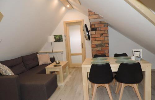 Na Świerkowym Strychu - Photo 34