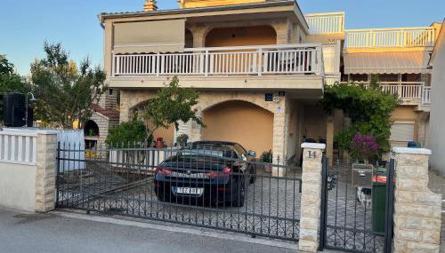 Villa Ella - Photo 2