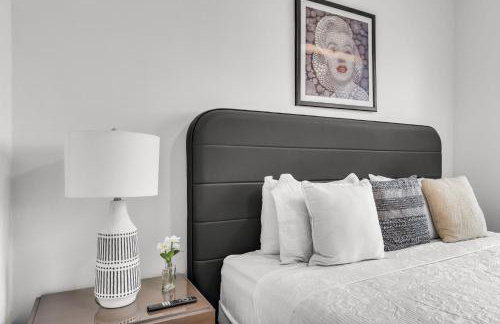 Peaceful 2BR by the Bay Pool and Coastal Vibes - Foto 32