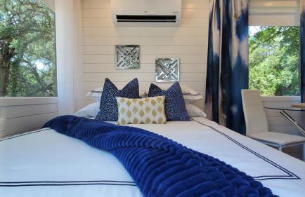 The Tiny 'Tainer - Tiny Container Home w. Hot Tub! - Foto 13