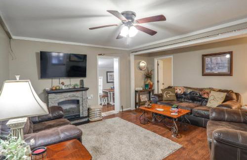 5 Mi to Sardis Lake! Relaxed Stay Near Outdoor Fun - Foto 5