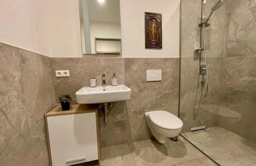 NEU Goldstadt Gallery City Suite Zentrum Pforzheim am Schlössle - Foto 73