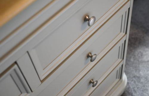 Air Maison - Large Family Home with Pool Table - Photo 39