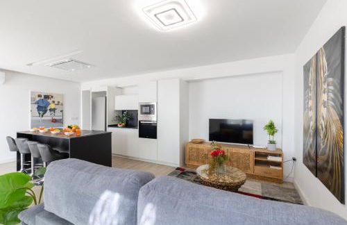 Fidalsa Penthouse Amazing View - Photo 10