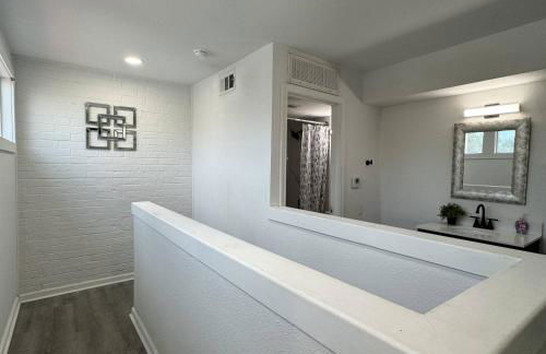 2BD - 4 Dallas l FIFA READY l 5 Min from Love Field - Foto 14