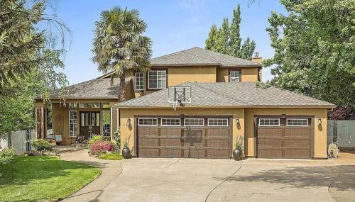 Chef's Kitchen Pool Bright, Spacious 4 Bed - Foto 1