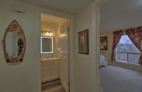 4 Mi to Lake Unit with Pool Access in Fairfield Bay - Foto 14