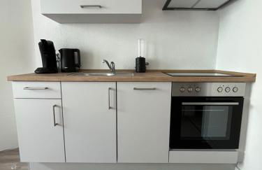 Black Forest City Apartment mit kostenlosem Parkplatz - Foto 17