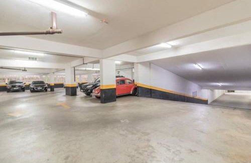 Flat sensacional 5 pessoas em condomínio moderno 2 suites climatizados - Foto 41