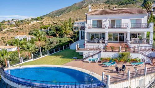 49-Exclusive Villa With Private Pool & Breathtaking Views in Mijas! - Photo 2
