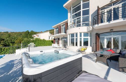 Villa Piano with Stunning View, heated outdoor pool & gaming room - Foto 17