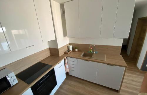 Nowy Apartament 5 Osob dobra lokalizacja 1 min z S6 300 m ul Franciszkanska - Photo 10
