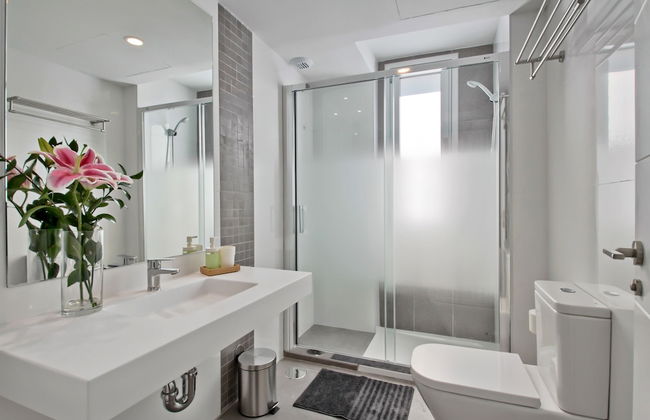 Carihuela Suites - Photo 24