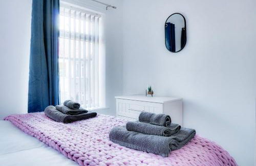 Modern 2 bedroom flat - 15 minutes to Liverpool - Foto 13