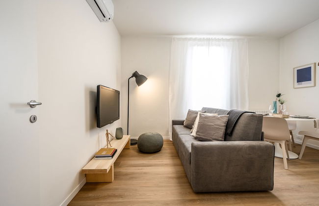 Emilia Suite Young - Photo 1