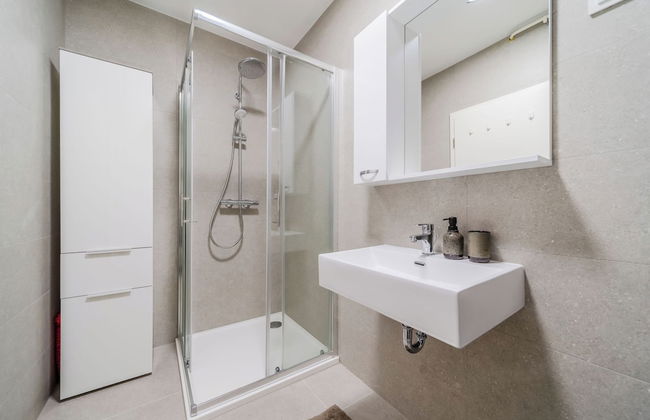 Modern Apartment With Balcony And Garage - Foto 18