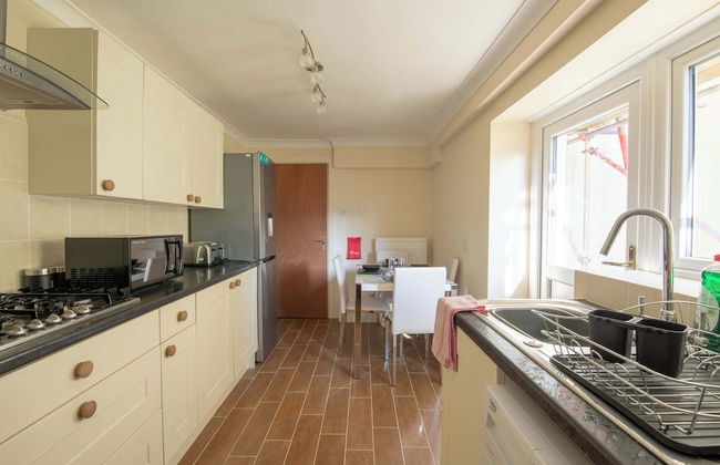 Host Stay Hanover Apartment - Photo 8