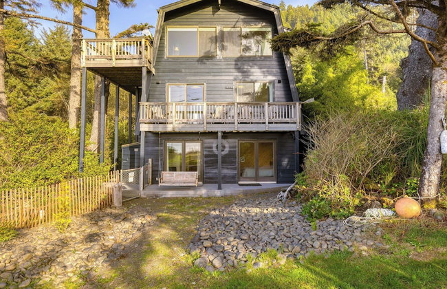 Stunning Ocean Views, Steps to Beach Tranquil Retreat Cove Keep by Avantstay - Foto 99