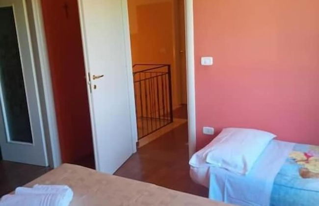 A Casa Nostra Informazioni - Photo 6