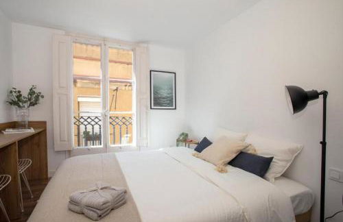 Sunshine Studios Portside Gothic - Photo 16