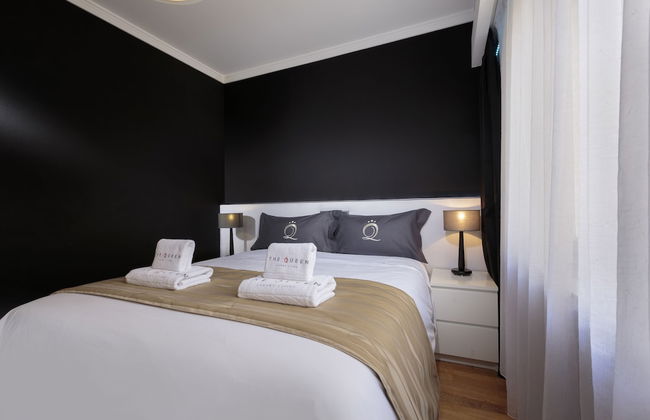 The Queen Luxury Apartments - Villa Carlotta - Photo 24