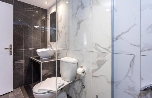 Spitakia-Cozy & Comfy Apartments 10minutes from the airport - Foto 5