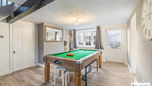 Cheadle Cottage - Hot Tub and Pool Table! - Foto 3, Game Room