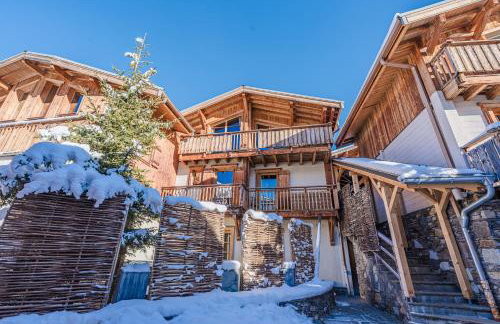 Cosy 4 bedroom chalet with hot tub (Chalet Velours) - Foto 34