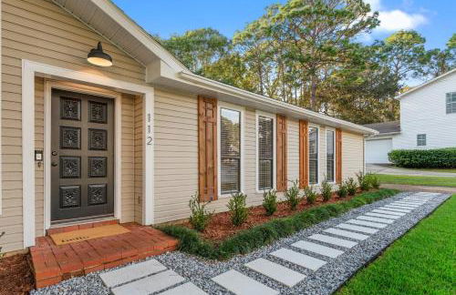 Family or Group Getaway Spacious Home - Porch - Sleeps 10 - Foto 29