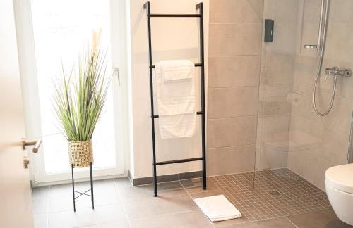 River Lux Suite - 5 min to HBF - Photo 4