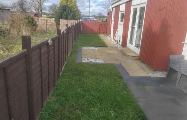 1br-garden-parking-pets-10 Mins to Beach - Photo 11