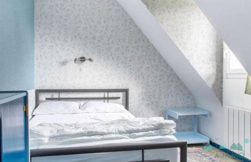 209 - Charmante maison entièrement rénovée à quelques pas de Sables-Dor-Les-Pins - Foto 12