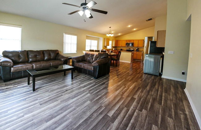 Beautiful 5/5 Bedroom Home!!! - Foto 2