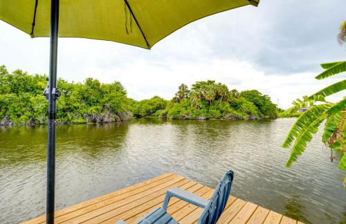 Port Charlotte Home with Sunroom, Grill and Fire Pit! - Foto 28