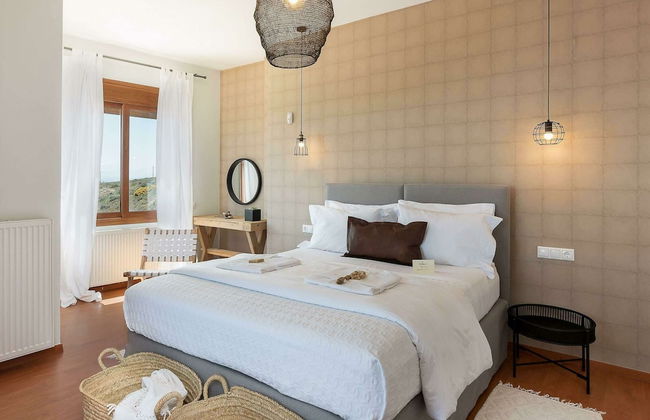 Villa in Agia Pelagia With Pool & Sea Views - Foto 2