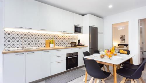 TenoHomes Sunny Terrace & Private Pool - Foto 2