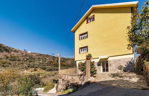 Kejani attic apt Scenic Views, Lux bath, Fast Wi-fi - Foto 59