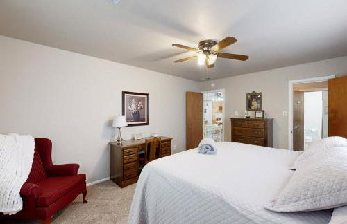 Farmington Family Home with Private Patio - Foto 13