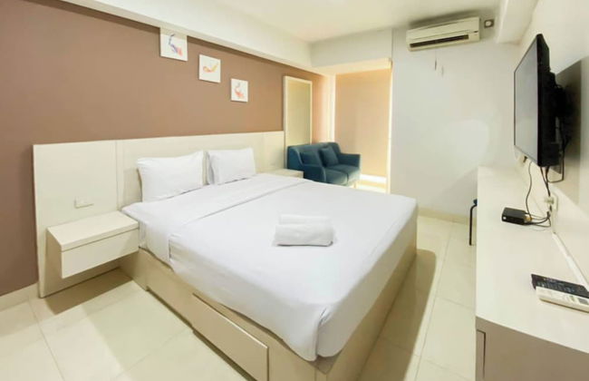 Good Homey Studio Apartment At Warhol (W/R) Residences - Foto 1