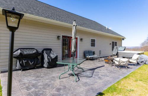 Deep Creek Retreat Hot Tub 85 inchTV all one level - Foto 77