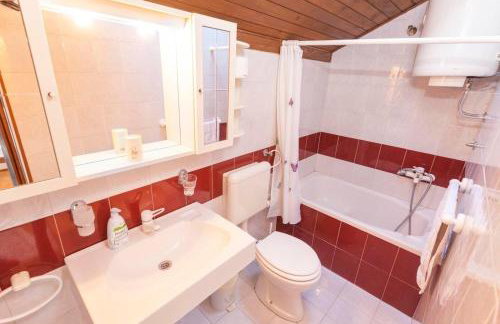 Holiday house with a parking space Lozisca, Brac - 15444 - Foto 16