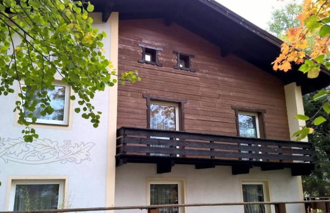 Pleasant Holiday Home in Langenfeld With Balcony - Foto 1