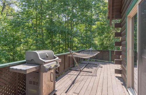 Secluded Cabin with Quality Furnishing and Hot Tub - Foto 33