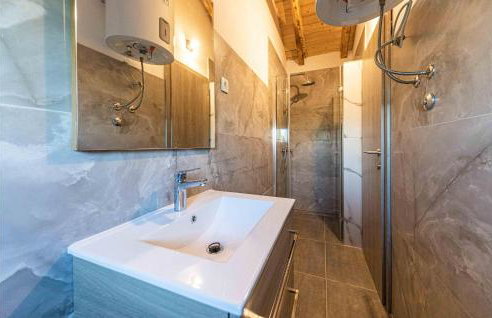 Cozy Home In Ugljane With Wifi - Foto 40