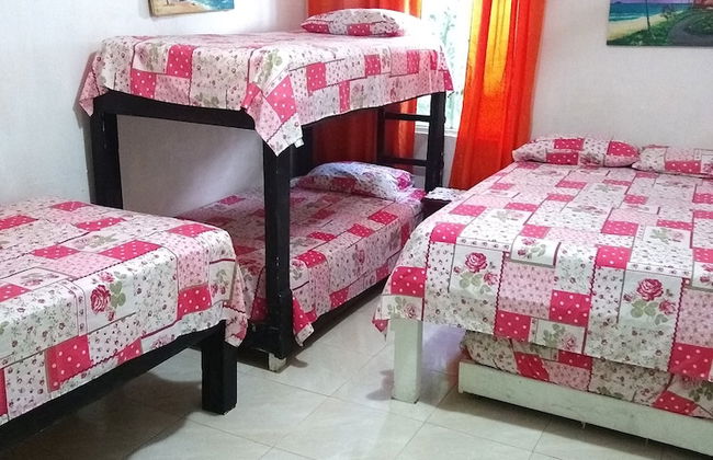 Room in Guest Room - Green Sea Inn San Luis Harmony Hall Hill - Foto 2