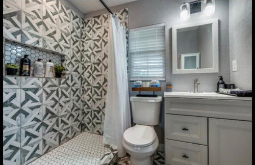 Dallas Charm in the Heart of Medical District - Foto 23