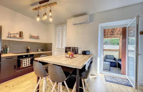 Au Cœur Ardéchois - Avec terrasse ombragée - Foto 14